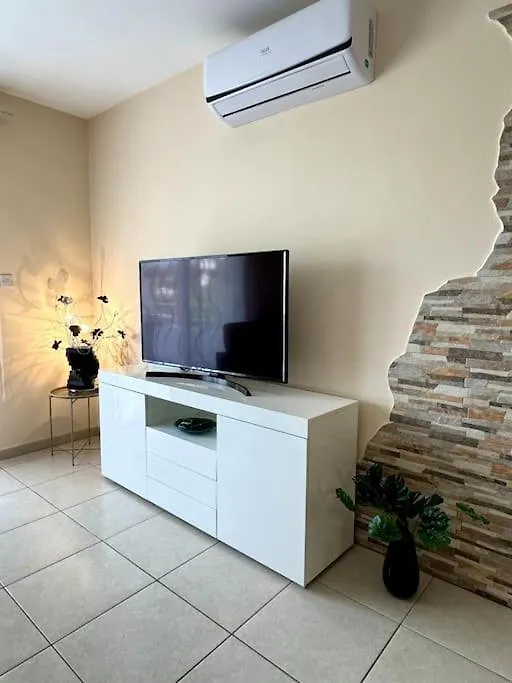 Nissi Beach Apt 7 Big Veranda And Free Wifi Αγία Νάπα 0*,
