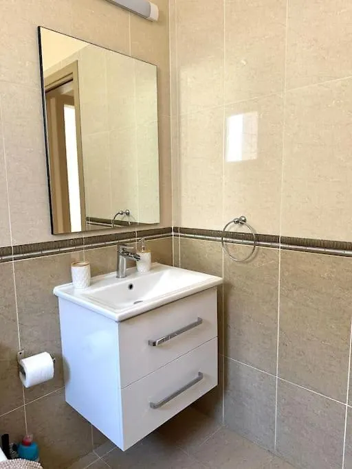 Nissi Beach Apt 7 Big Veranda And Free Wifi Αγία Νάπα