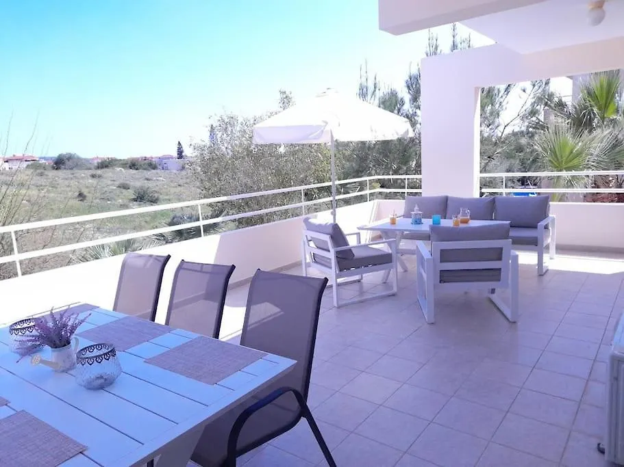 Nissi Beach Apt 7 Big Veranda And Free Wifi Αγία Νάπα